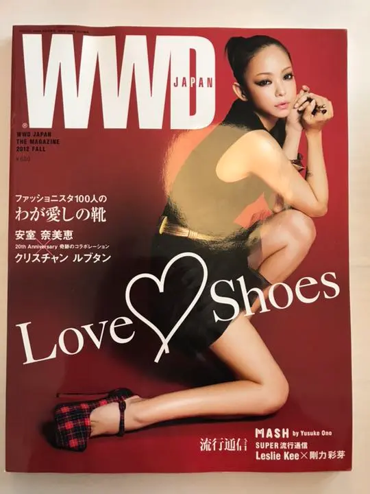 【超レア】　安室奈美恵さん　パーカー　WWD表紙 超レア】 安室奈美恵さん パーカー WWD表紙 - メルカリ