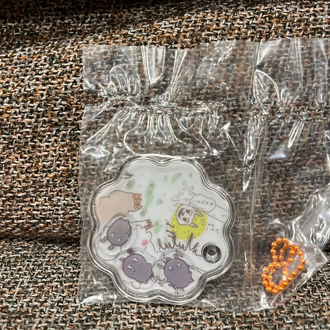 Thumbnail of Chikawa Character Shaka Charm Gummy 10. Ano Ko (That Girl/That One)