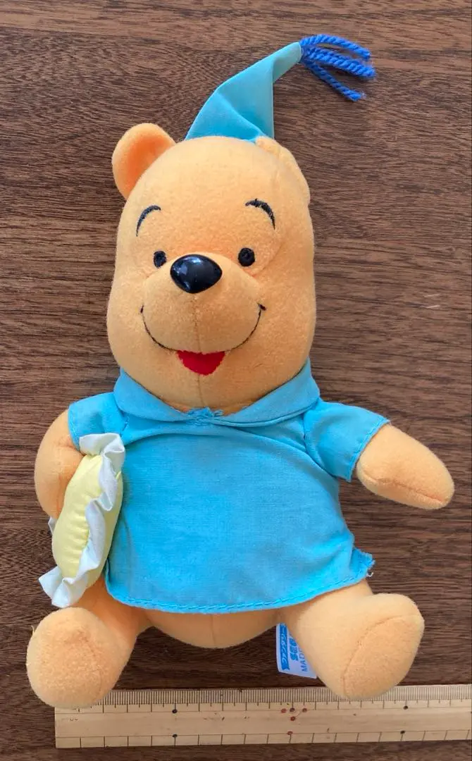 新品　タグ付き　ディズニーストア　プーさん　ぬいぐるみ　パジャマ　すやすや Disney くまのプーさん すやすやフレンド Sサイズ ぬいぐるみ