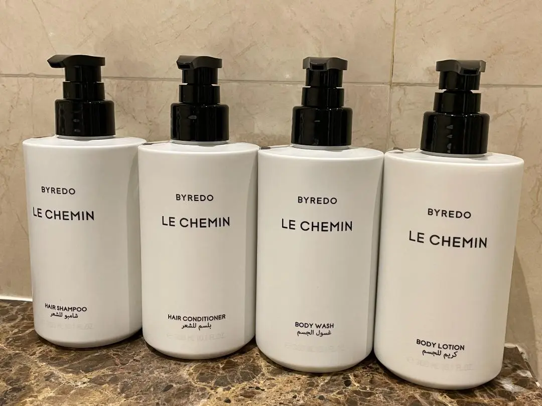 未使用品　BYREDO バイレードLE CHEMIN シャンプー等 2点　非売品 未使用BYREDO バイレードLE CHEMIN ミルクローション 2点 非売品