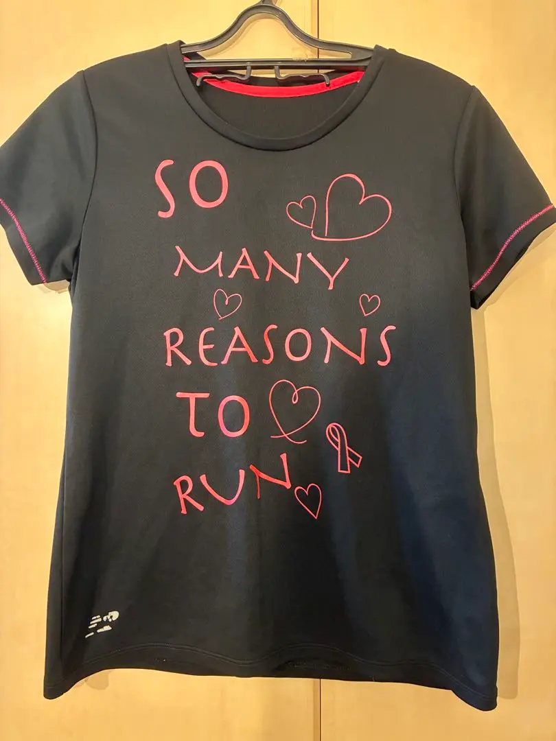 跑步用T恤 運動服 的縮圖