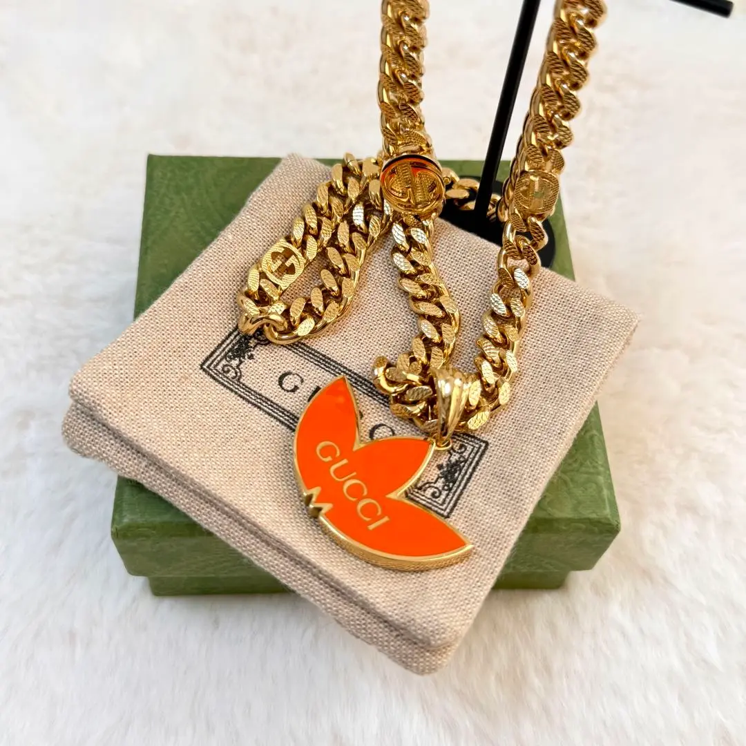 Adidas x Gucci・グッチ x アディダス　ネックレス　人気美品 楽天市場】【極美品】GUCCI×adidas グッチ × アディダス