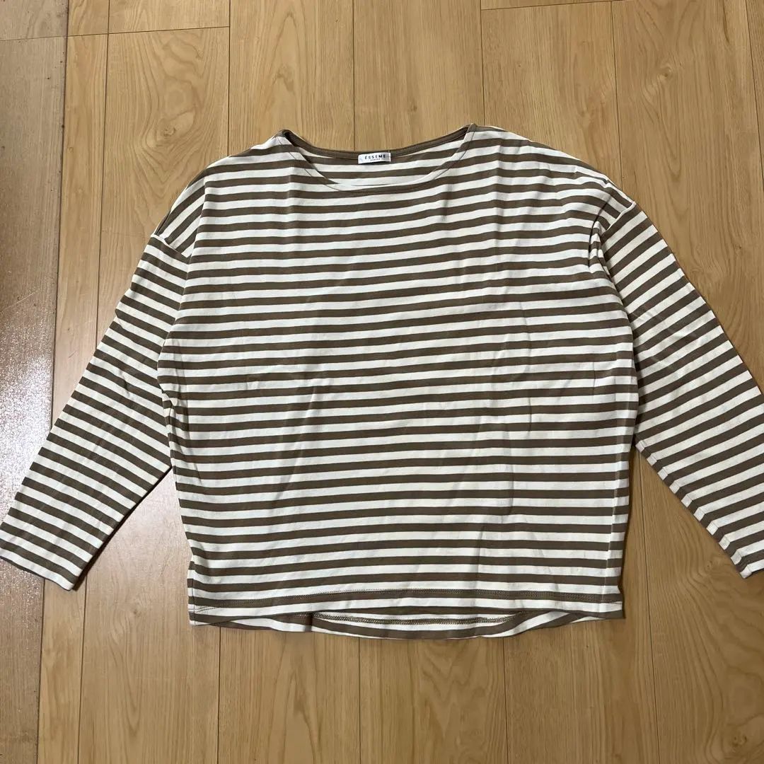 Thumbnail of Striped long-sleeved cut-and-sew, size L, beige