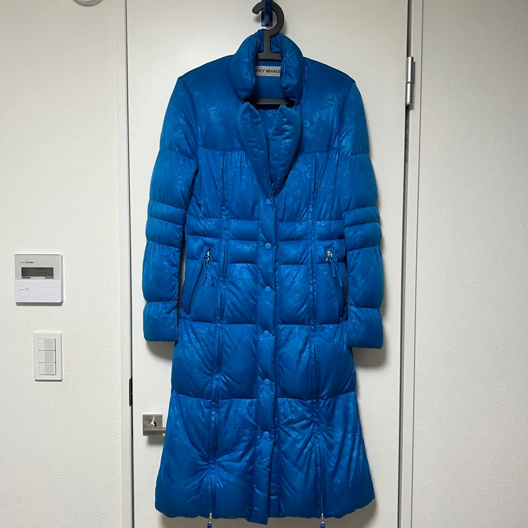ISSEY MIYAKE イッセイミヤケロングダウンコート3D 紫極美品✨