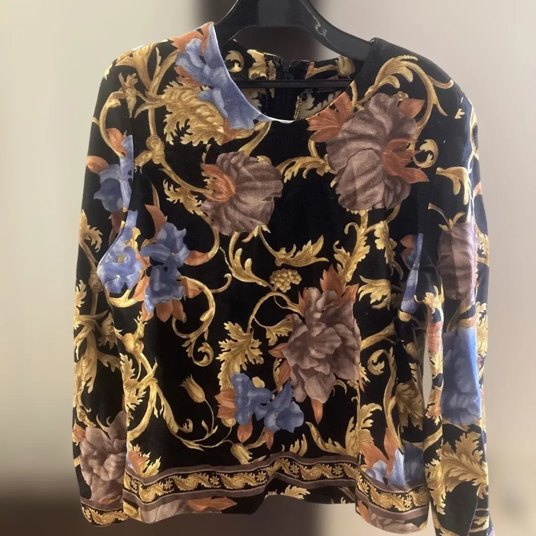 Thumbnail of Floral velvet long-sleeved top