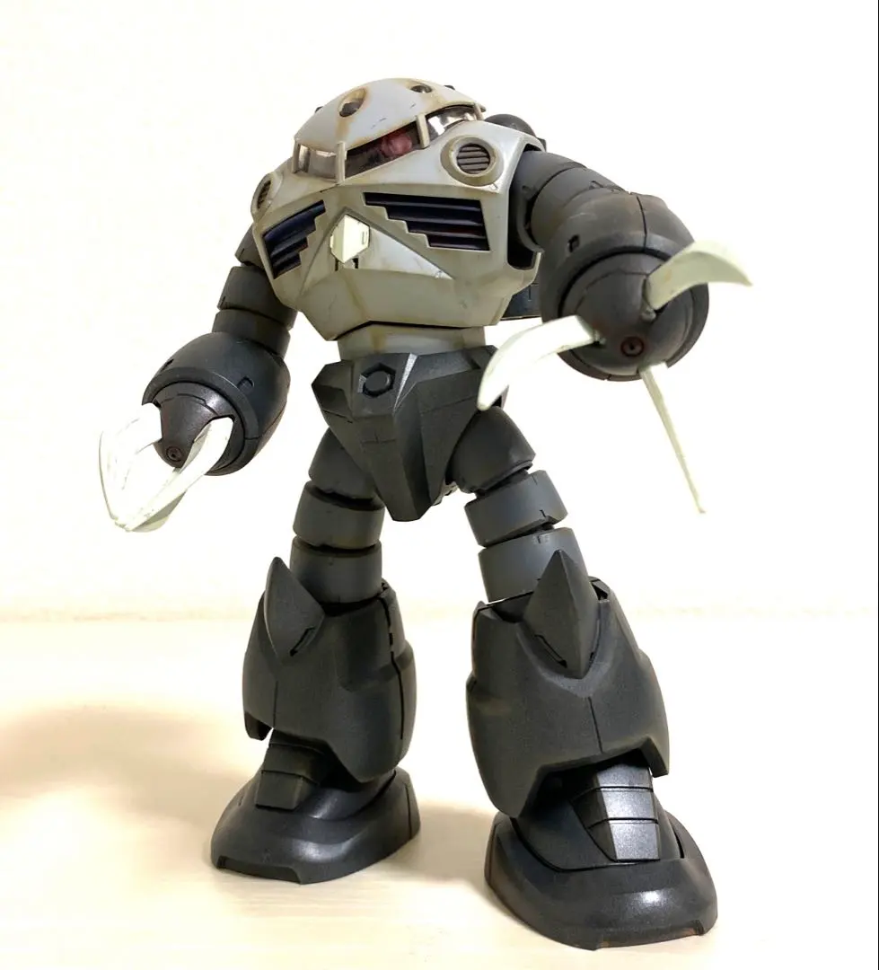 MG 1/100 茲寇克 舊化 消光 損傷加工 塗裝完成品 的縮圖