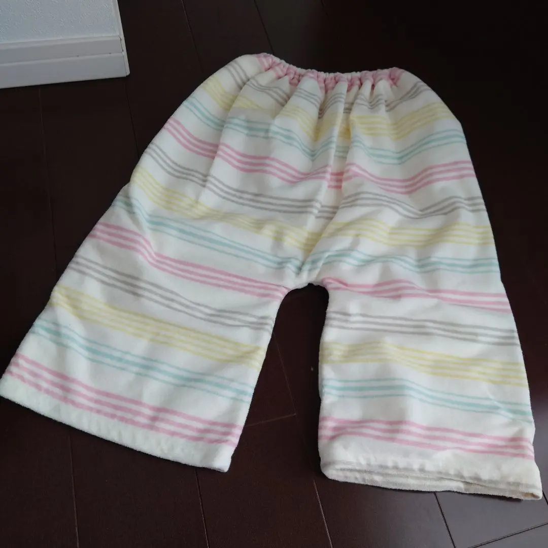 Thumbnail of Bedwetting pants, waterproof, potty training pants, 50-58cm, bedding, visiting family, travel