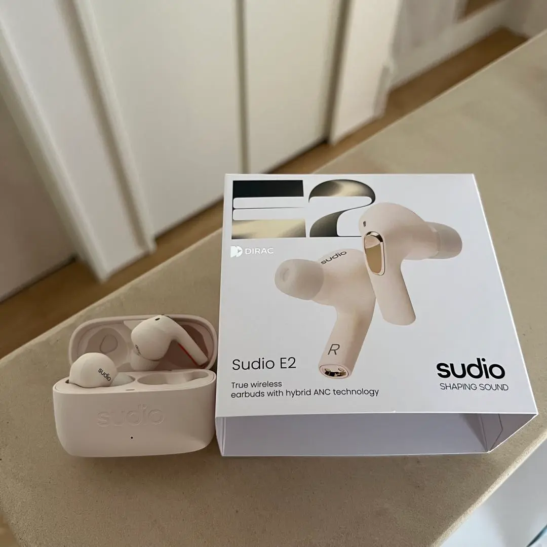 新品未開封 SUDIO E2 (ブラック) ワイヤレスイヤホン+専用ケース 2025年最新】sudio e2 ケースの人気アイテム - メルカリ