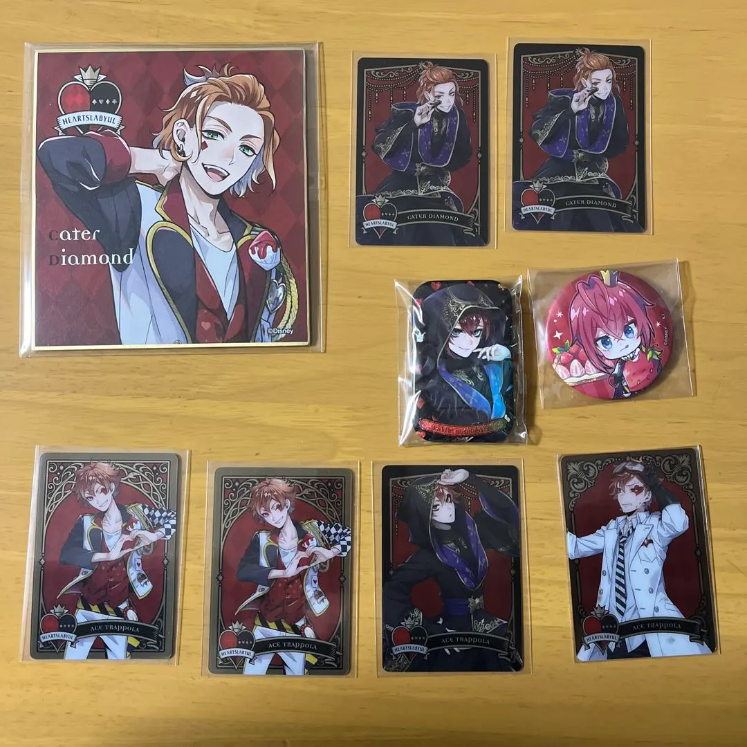 Thumbnail of Twisted Wonderland Heartslabyul Dorm Goods Set