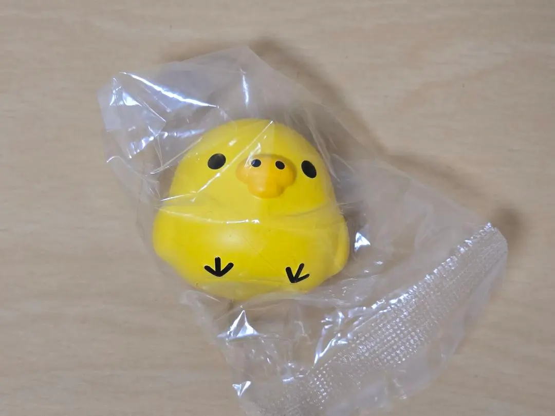 Thumbnail of San-X All-Stars Figure Collection Vol. 3 Kiiroitori