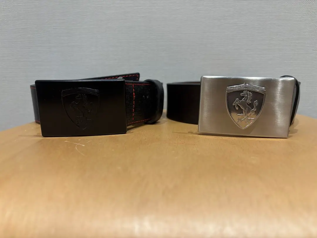 Ferrari ブラックレザーベルト Fロゴ Ferrari ブラックレザーベルト Fロゴ