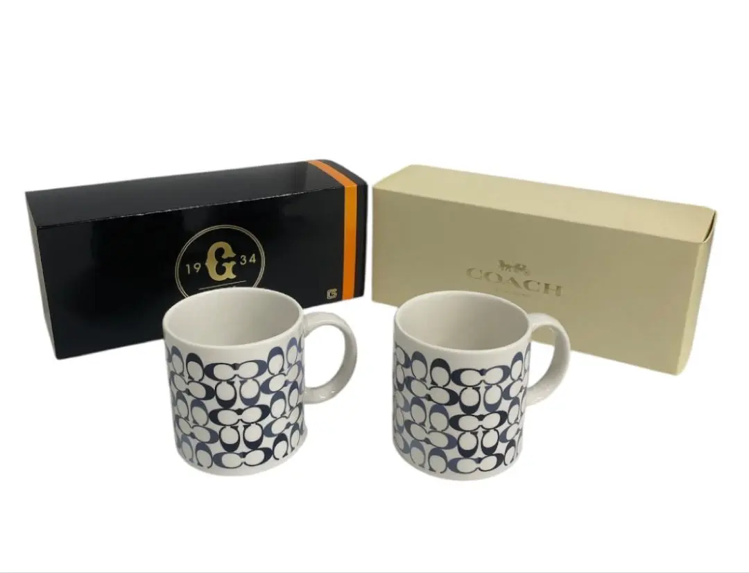 読売ジャイアンツ - ジャイアンツCOACH GIANTS 2017年2018年 ペアマグカップ4個 読売ジャイアンツ - ジャイアンツCOACH GIANTS 2017年2018年