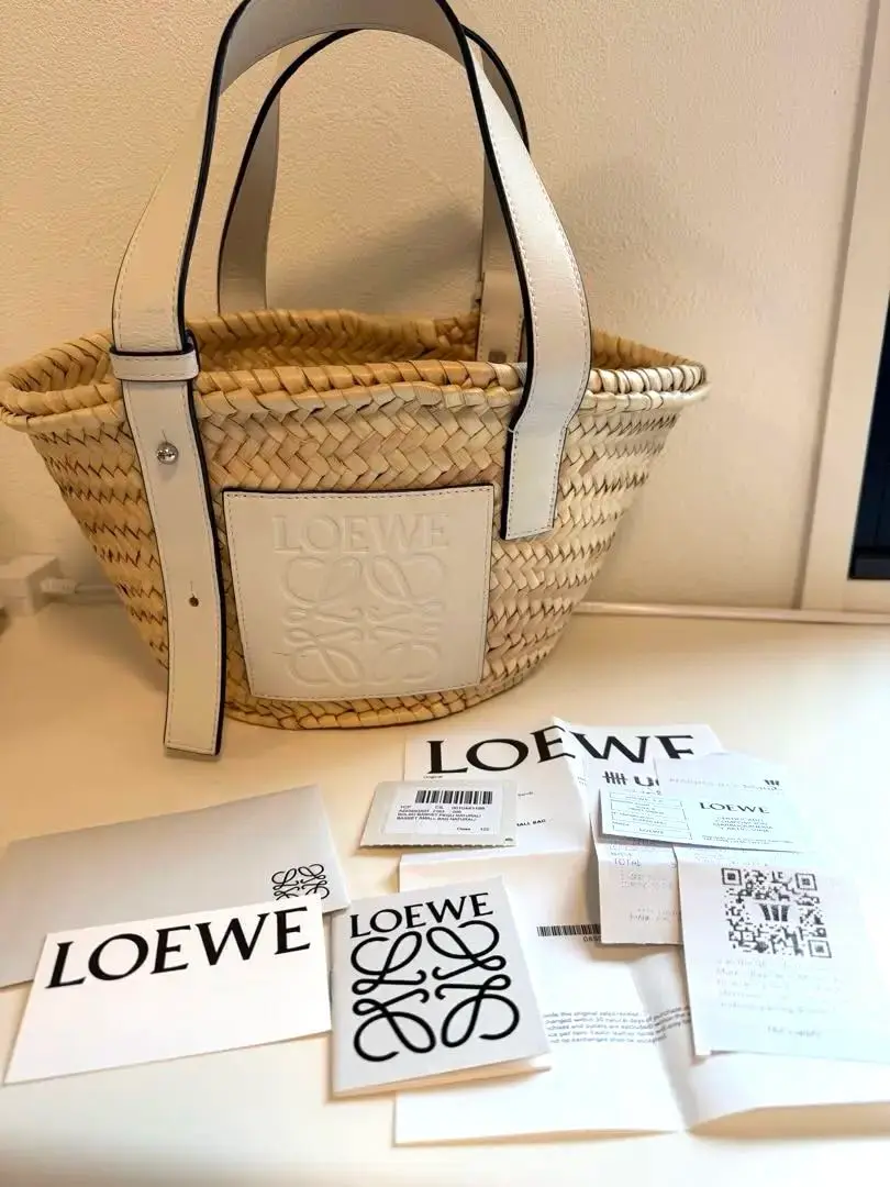 2025年最新】LOEWE 付属品：保証書 かごバッグの人気アイテム