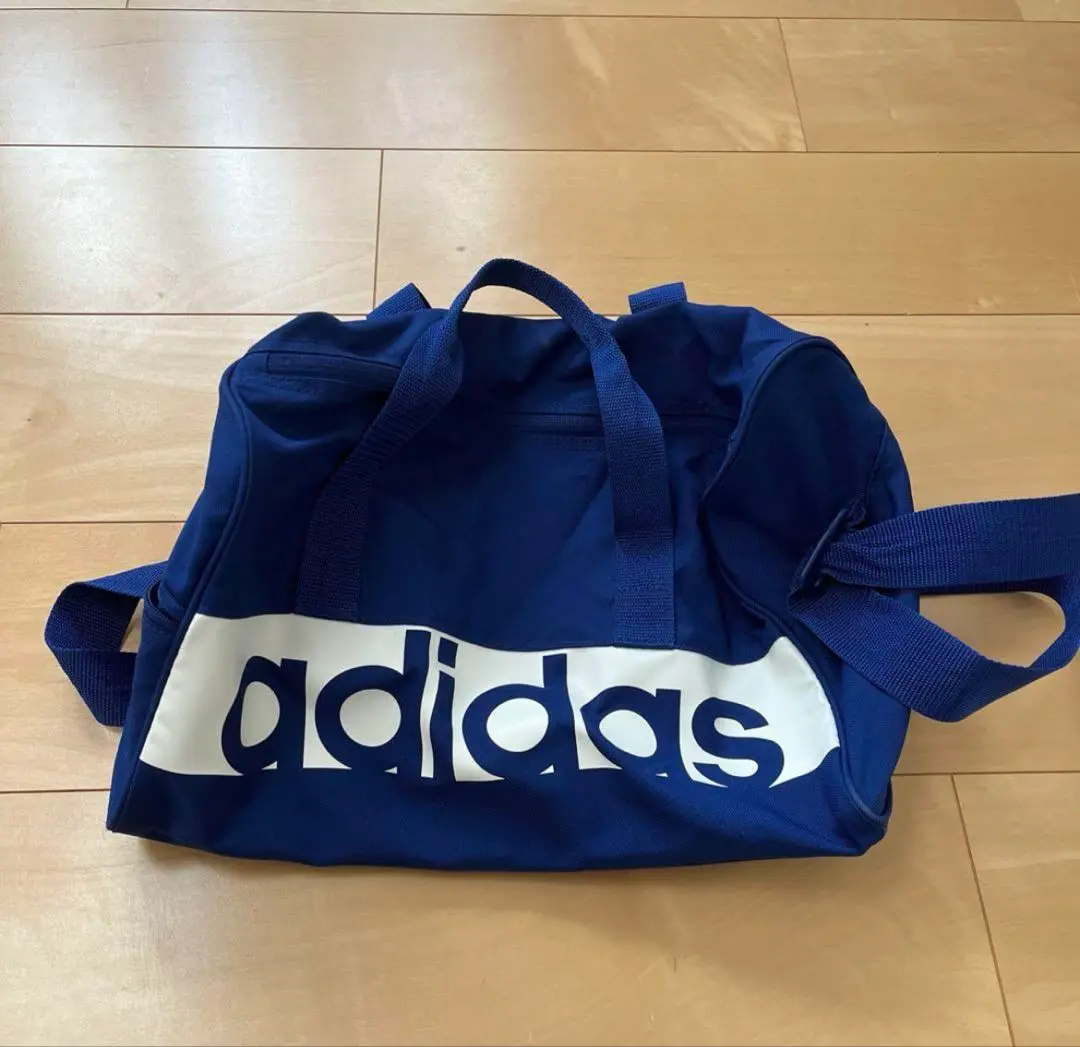 Thumbnail of adidas shoulder bag