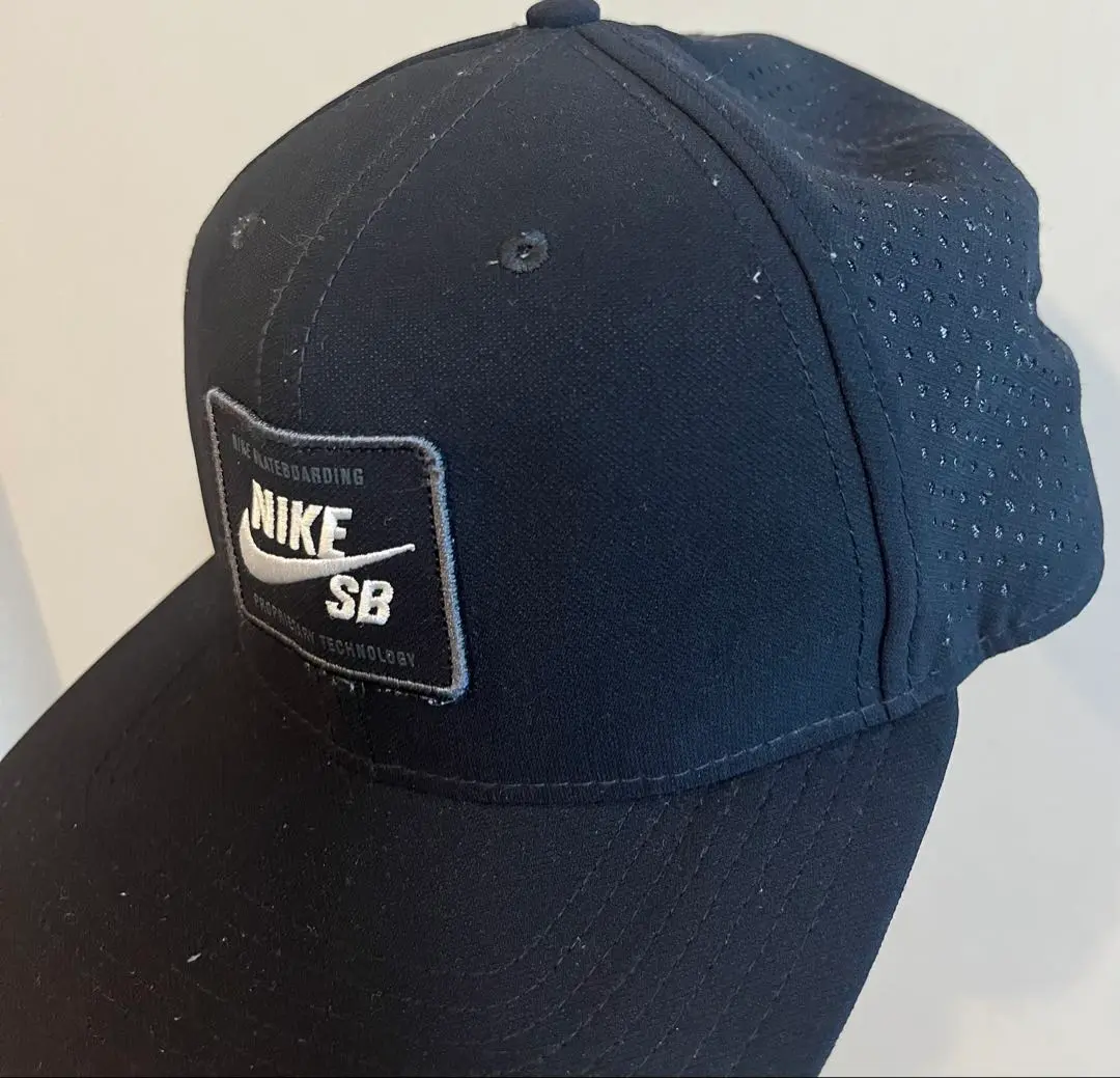 未使用級　レア　NIKE SB DRI-FIT メッシュキャップ NIKE - 未使用級 NIKE SB DRI-FIT メッシュキャップ レアの通販