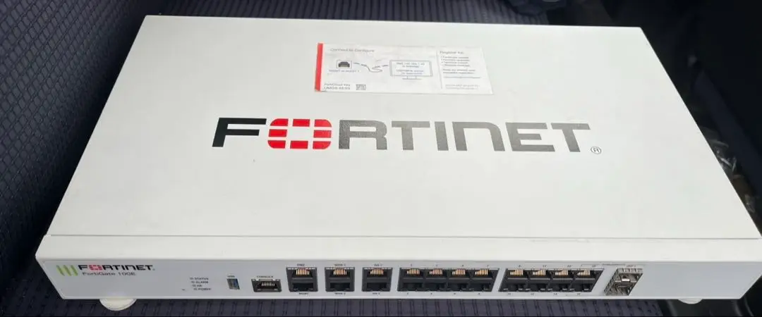 FORTINET FortiGate 100E 中古　◎電源コード無し Fortinet FortiGate 100E FG-100E Network Security Appliance