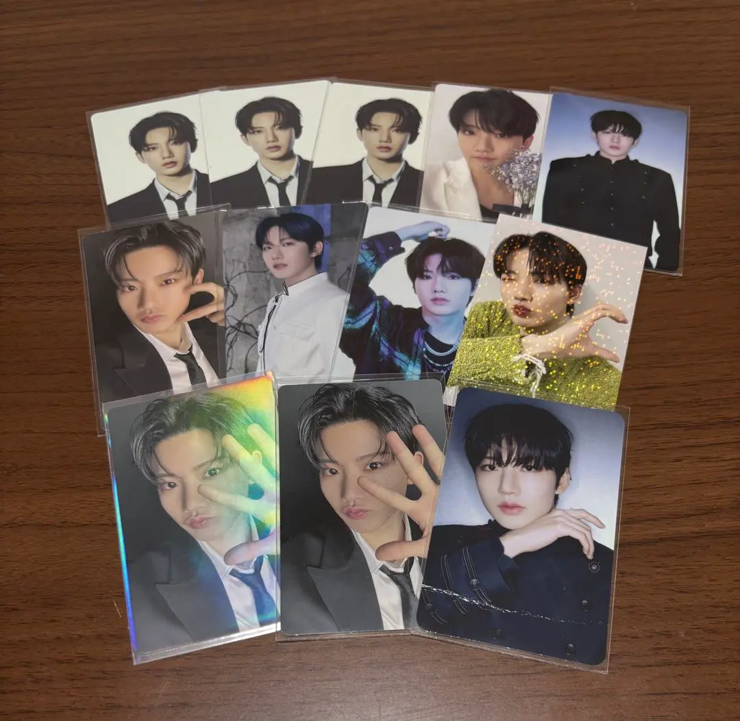 Thumbnail of TREASURE Junkyu trading card 12-piece set