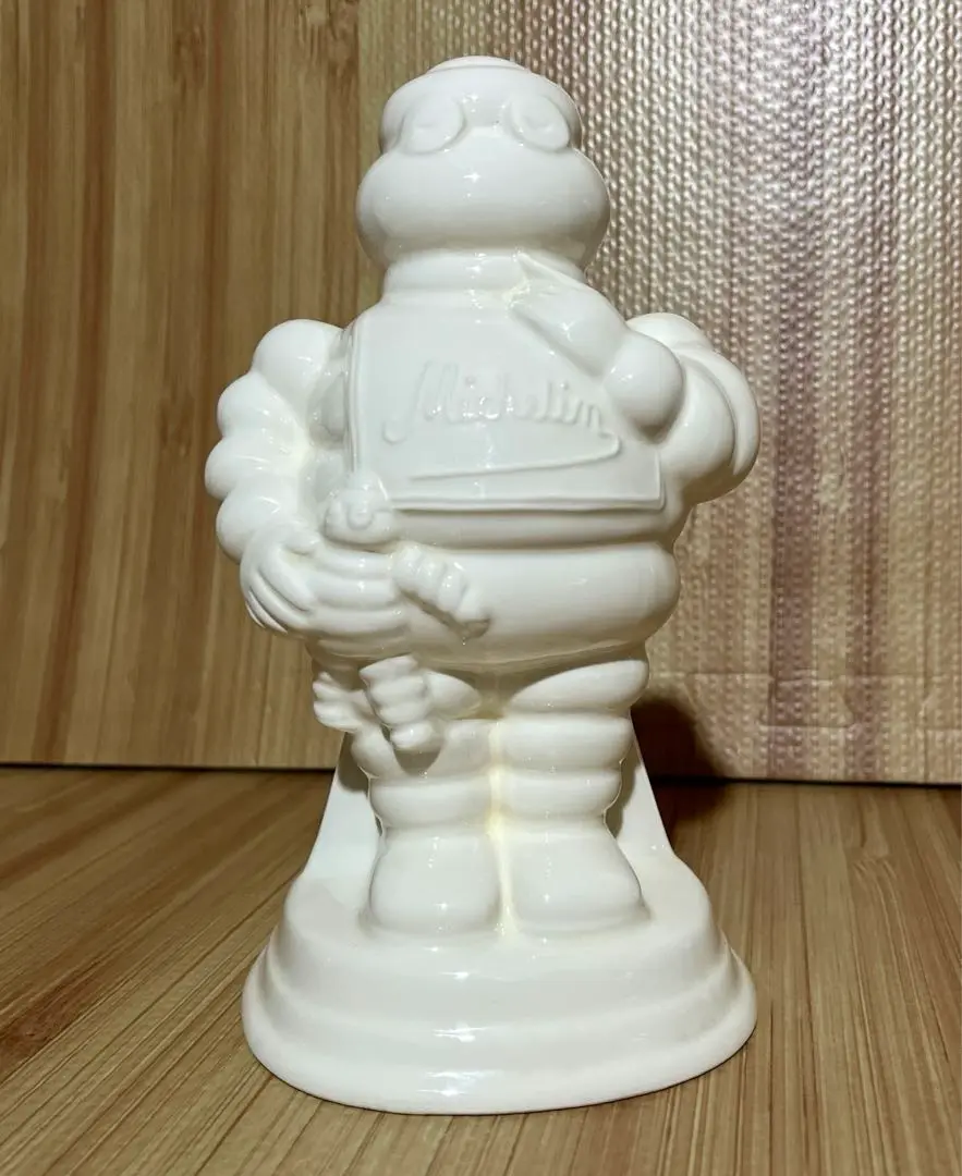未使用品 ミシュラン ビバンダム 貯金箱 オリジナル箱付き 陶器製 ミシュラン F3 MICHELIN ビバンダム 陶器製貯金箱 シンギング