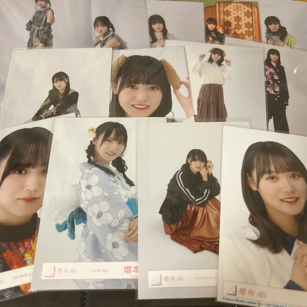 Thumbnail of Kira Masumoto 13-photograph set