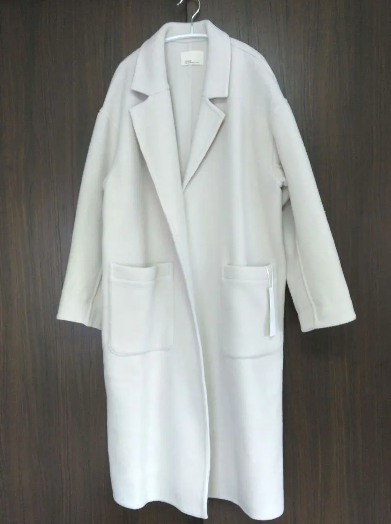 Thumbnail of Brand new with tag: Gallardagalante River Coat, Grayish Beige