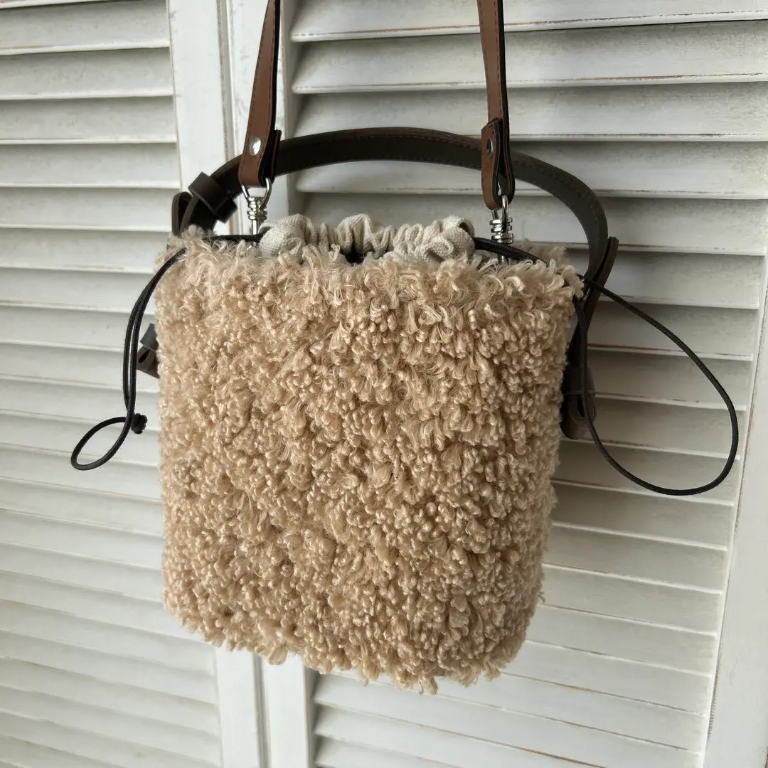 Thumbnail of Korean-made poodle bag shoulder bag