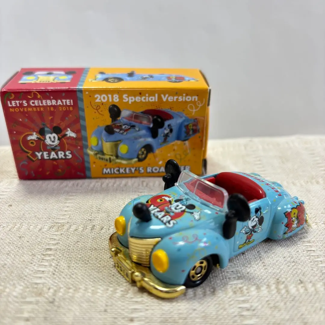 ディズニー トミカ 90周年 2018 スペシャルバージョン 3台セット Amazon.co.jp: 【ディズニートミカ】ディズニーモータース