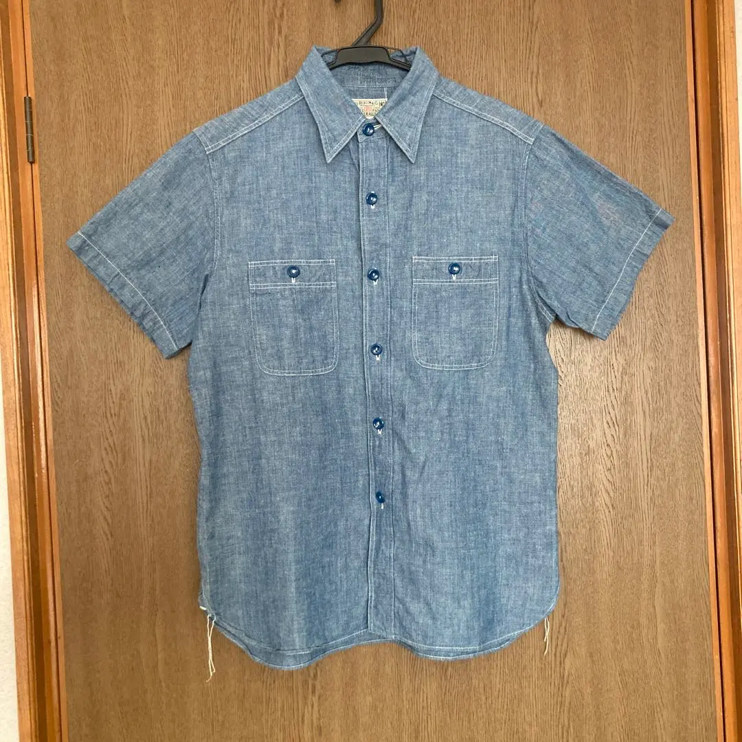 Thumbnail of Buzz Rickson's Chambray Shirt Short Sleeve Blue Made in Japan Hem Gussets