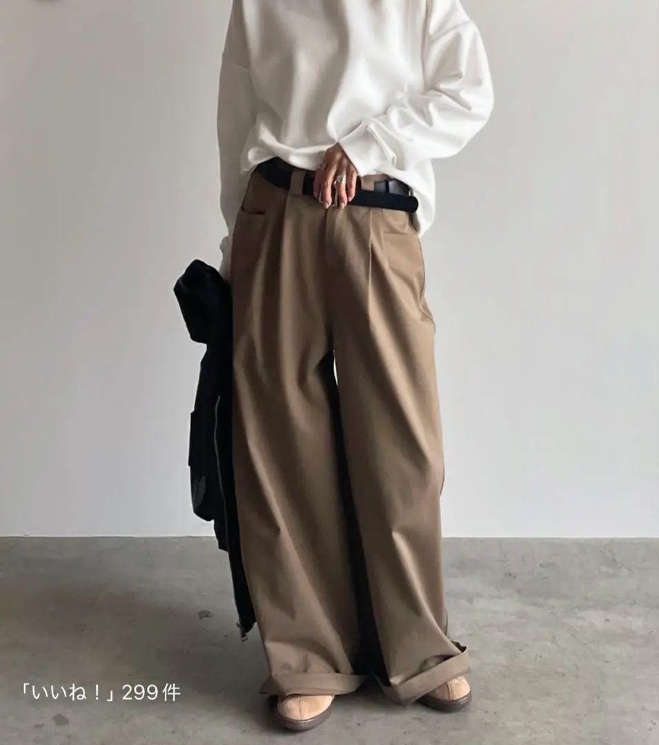 FASHIRU ベージュ ワイドパンツ 新品未使用　タグ付 FASHIRU ベージュ ワイドパンツ 新品未使用 タグ付 パンツ