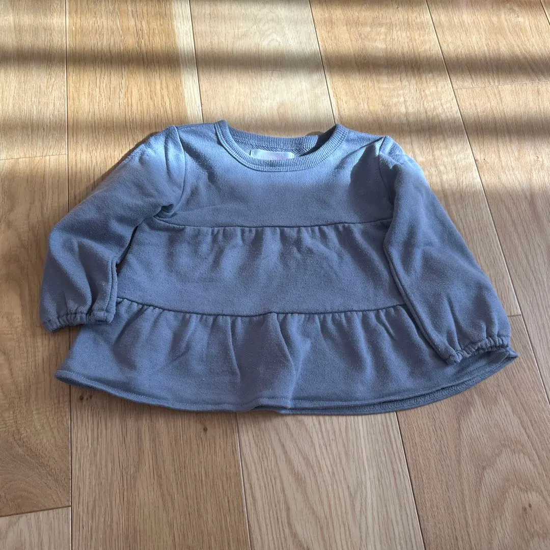 灰色附荷葉邊長袖針織衫 的縮圖