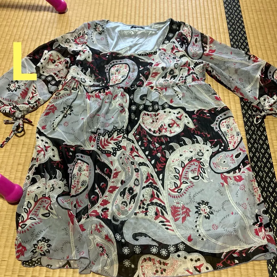 Thumbnail of Limited sale until 9/15: Wignon Paisley Print 3/4 Sleeve Tunic, Size L