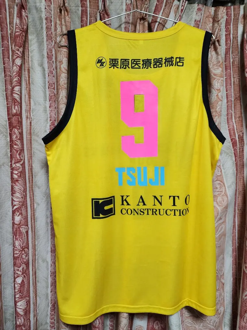 Thumbnail of Gunma Crane Thunders Yellow Deco Uniform #9 Naoto Tsuji