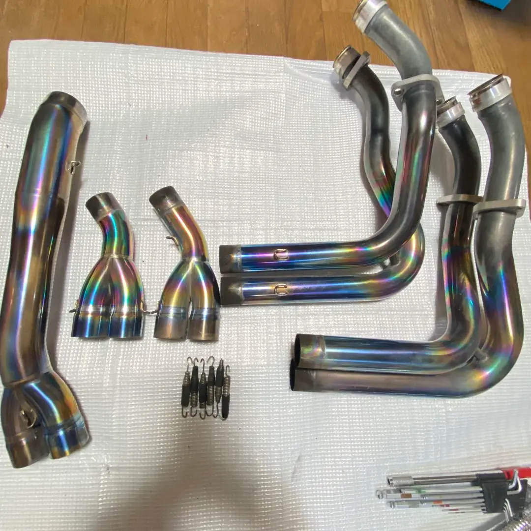 ZZR1400用フルエキチタンマフラー 排ガスレポート付き ZZR1400用フルエキチタンマフラー 排ガスレポート付き （ZZR1400