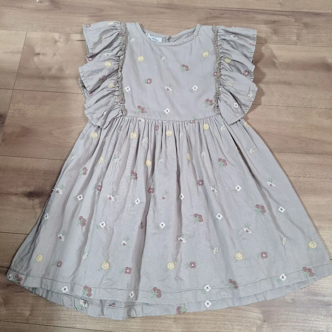 2025年最新】Shirley Bredalの人気アイテム - メルカリ