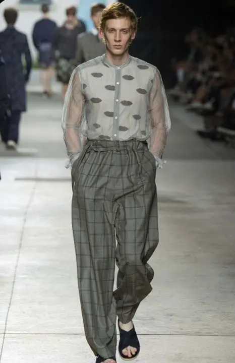 2025年最新】DRIES VAN NOTEN タンクトップ・ノースリーブ