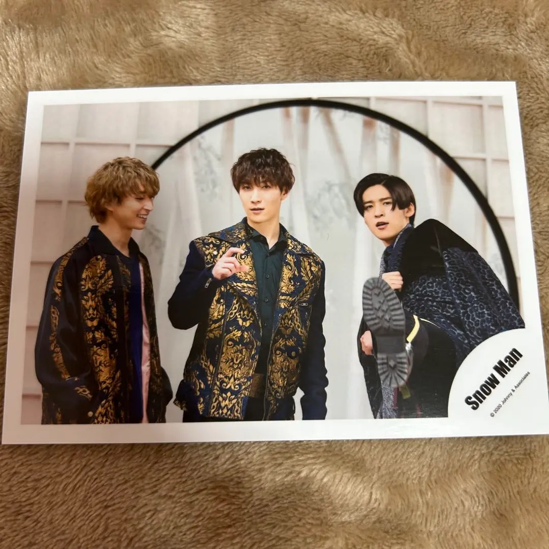 Thumbnail of Snow Man Official Photo Ren Meguro Daisuke Sakuma Shota Watanabe