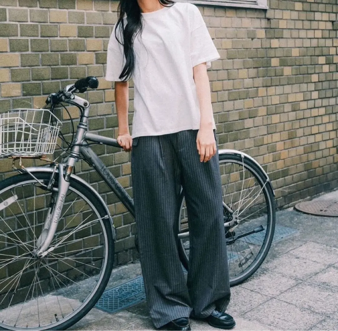 ブラック　seeksole ss stripe slacks L 即完売　新品 ブラック seeksole ss stripe slacks L 即完売 新品