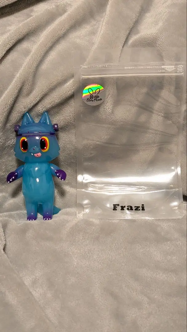未開封品 Bite Morph ベイトモルフ Frazi ソフビ 蓄光 フラッヂ