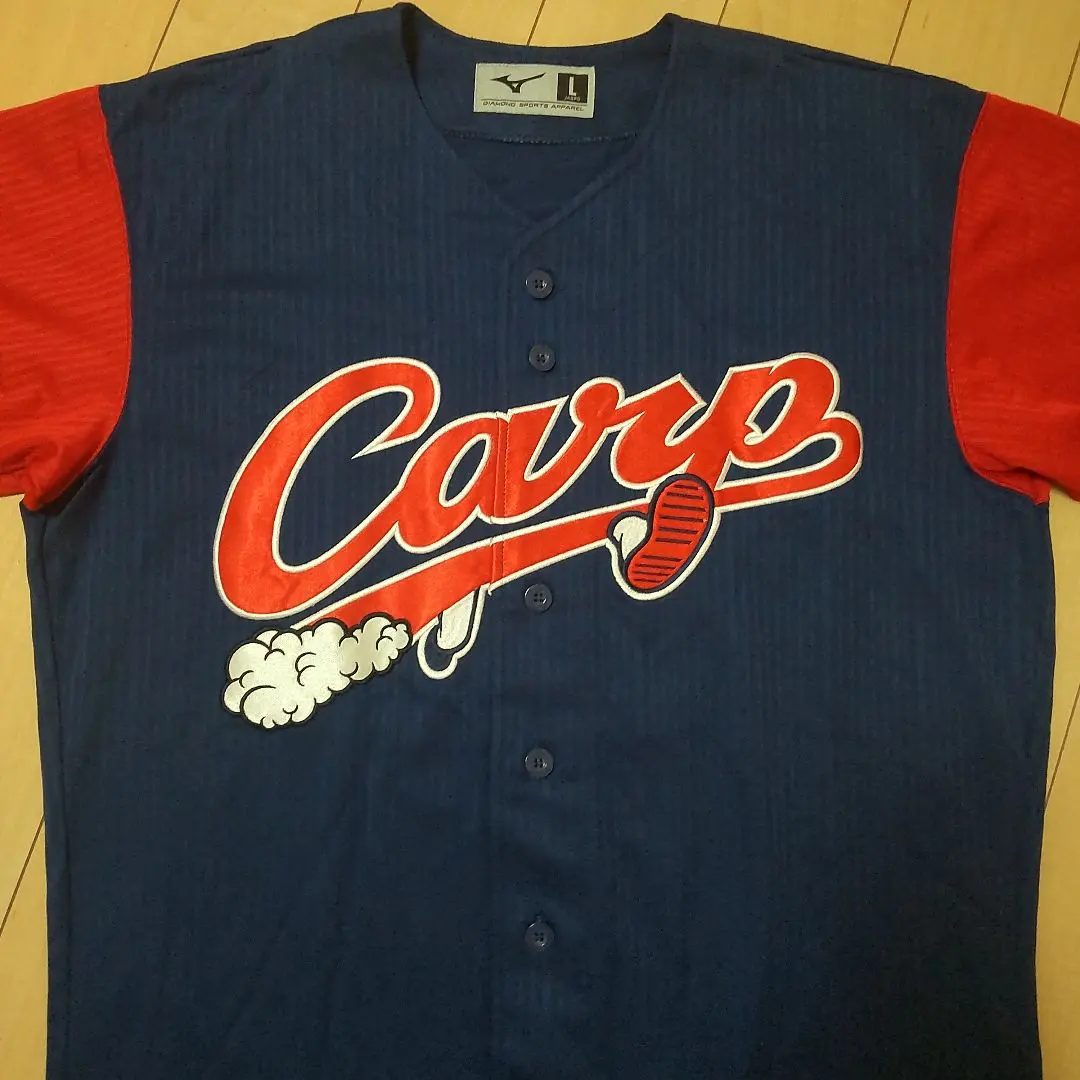 【美品】カープ　ドドド 限定ユニフォーム&キャップ 2025年最新】ドドド ユニフォームの人気アイテム - メルカリ