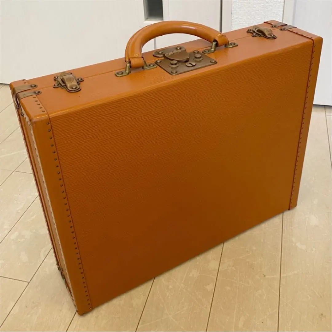 極美品 LOUIS VUITTON エピ & タイガ アタッシュケース 楽天市場】ルイヴィトン アタッシュケース ビジネスバッグ