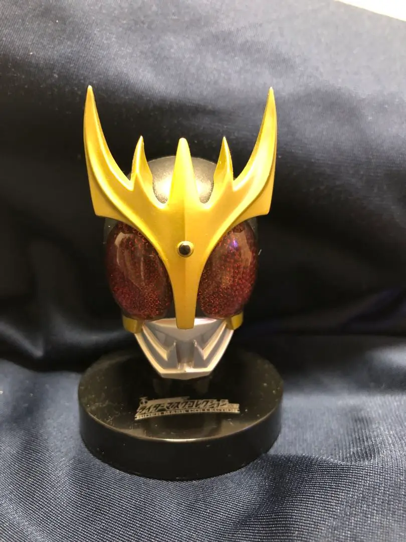 マスクコレクション クウガアルティメットフォーム 発光　ひかり マスクコレクション クウガアルティメットフォーム 発光 ひかり