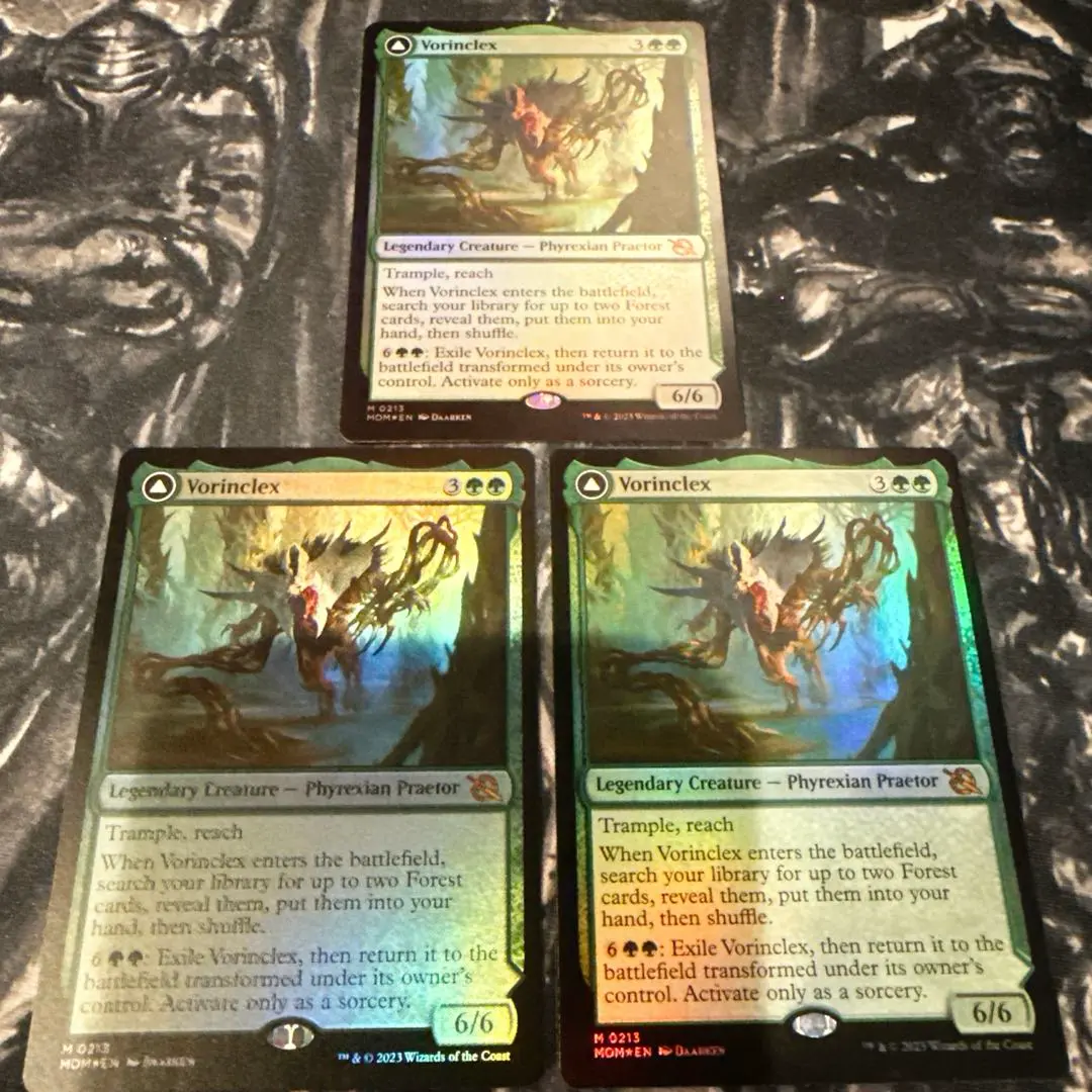(美品) ヴォリンクレックス　ファイレクシア語　foil Foil】(333)□ファイレクシア語□《巨怪な略奪者、ヴォリンク