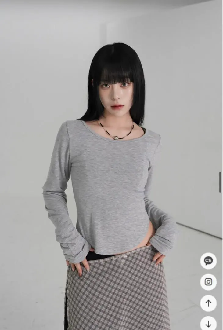 Thumbnail of binary01 Long Sleeve Cut and Sew Side Slit Thin Gray y2k Korean