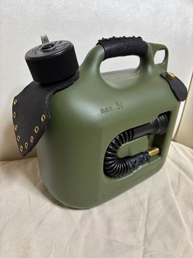 ヒューナースドルフ 5L カスタム品　黒色 楽天市場】【 5L 】Fuel Can Premium Black/ 容量5L フューエル