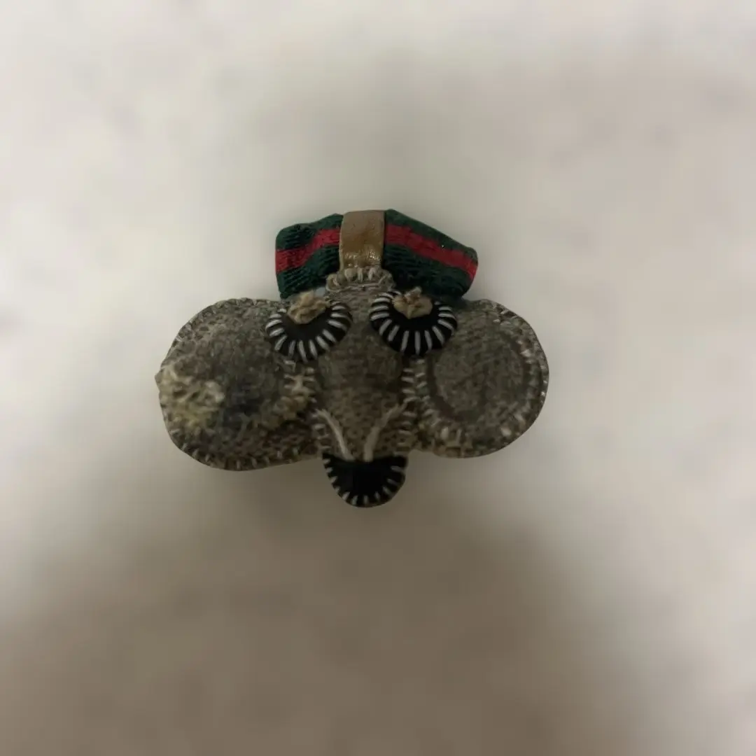 Gucci 動物型キーホルダー 2点セット グレー・ブラウン 楽天市場】GUCCI グッチ GGプラス グッチョリ オリバー パグ