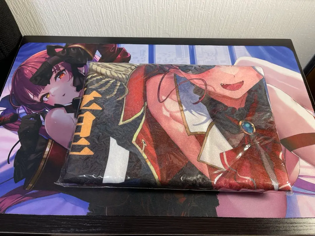 宝鐘マリン活動4周年記念　ビッグタオル Amazon.co.jp: 宝鐘マリン 活動4周年記念 ビッグタオル RP