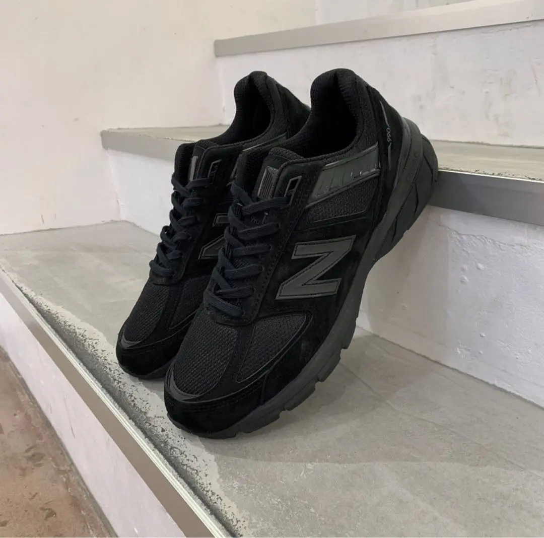 2025年最新】new balance 990 v5 トリプルブラックの人気