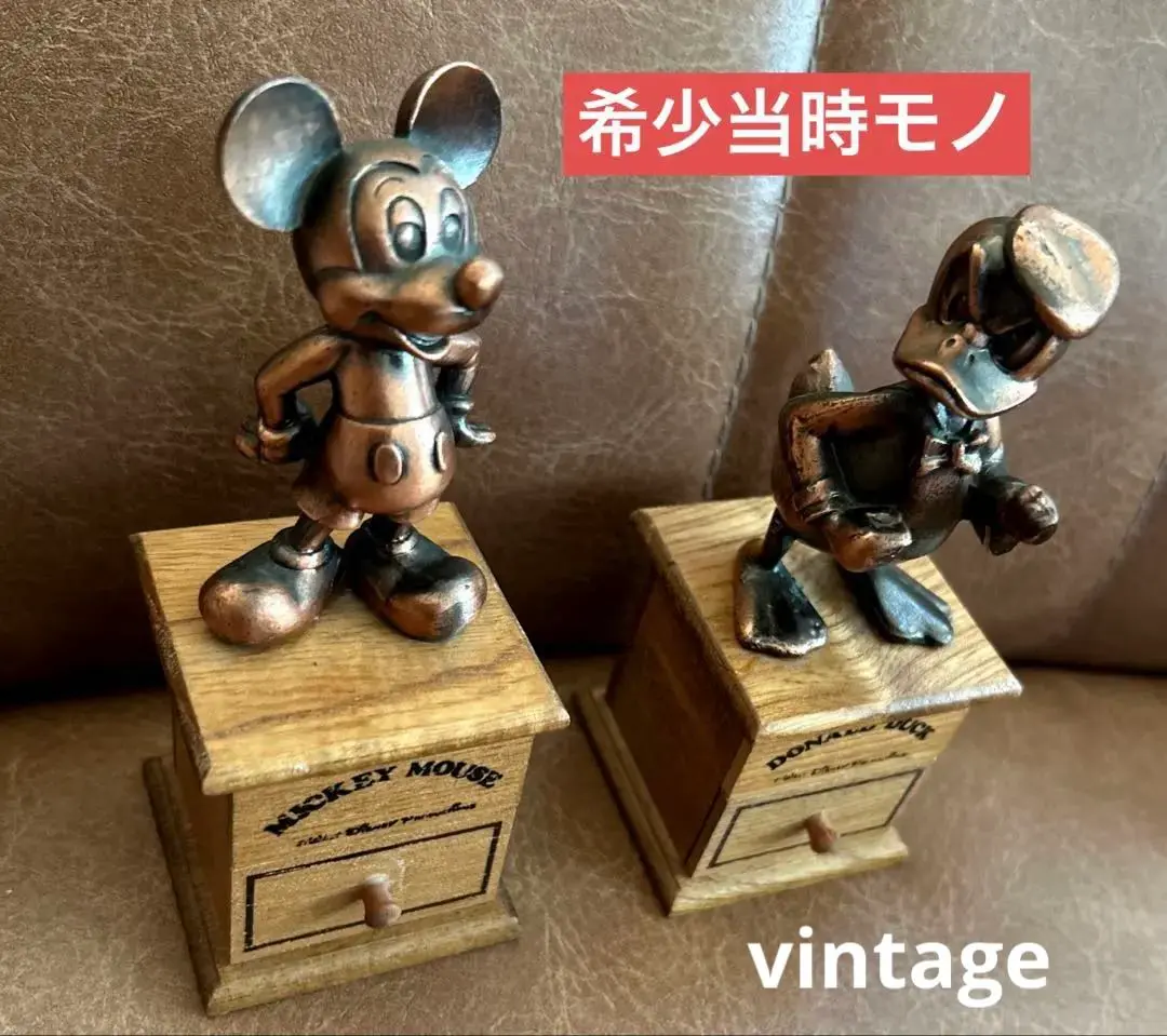 ドナルドダック Donald Duck ブロンズ像 金属製 フィギュア 銅像 Disney - 【新品】ディズニー・ドナルドダックブロンズ像の通販