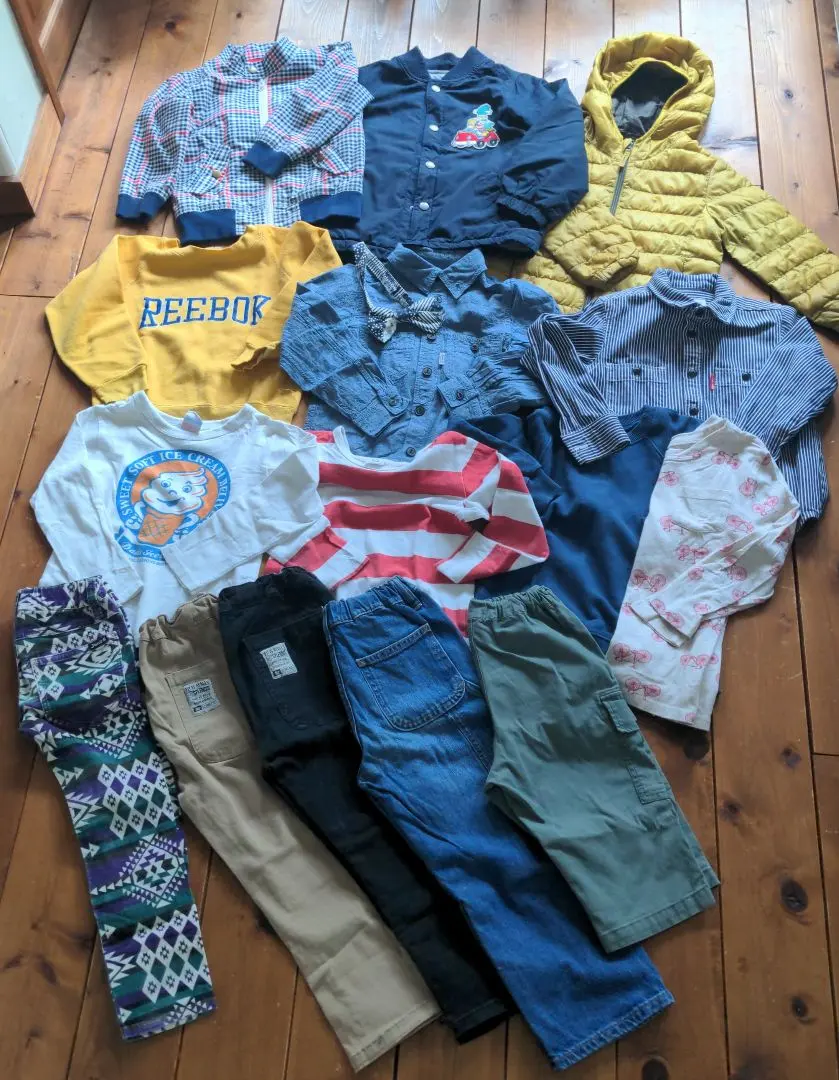 Thumbnail of Kids' clothing, bulk sale, sizes 110 and 120 cm