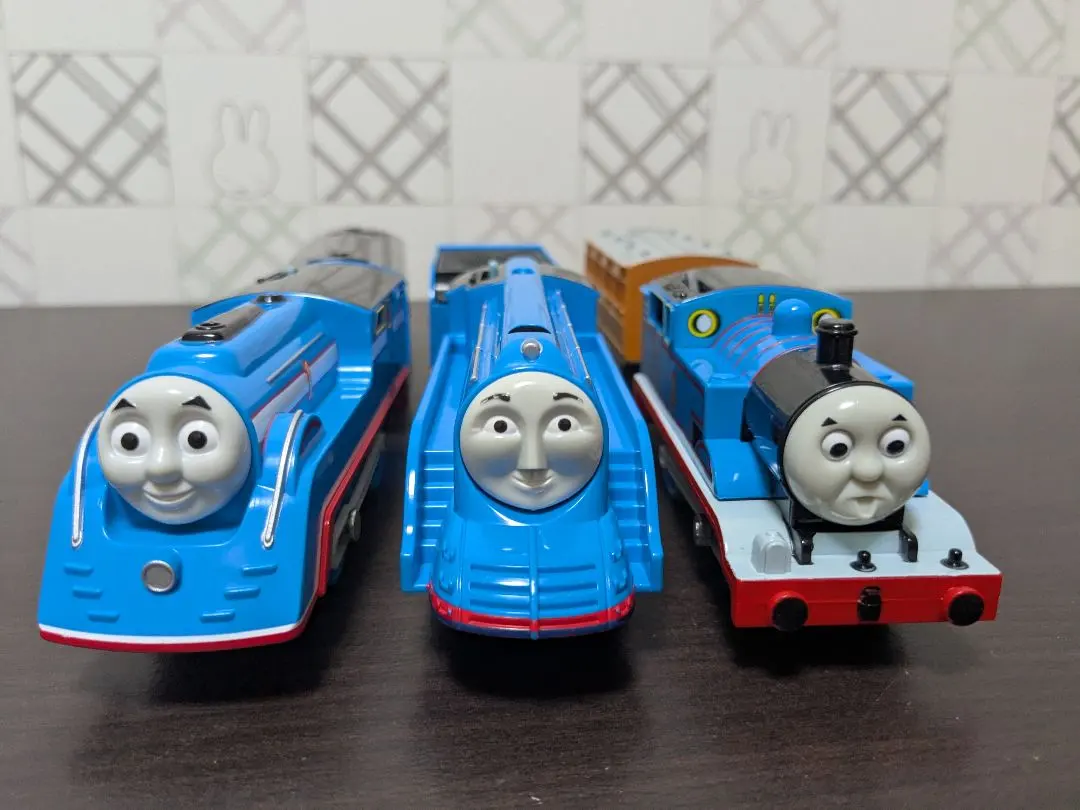 Plarail 湯瑪士／流線型湯瑪士、流線型高登、湯瑪士【已確認可動】 的縮圖