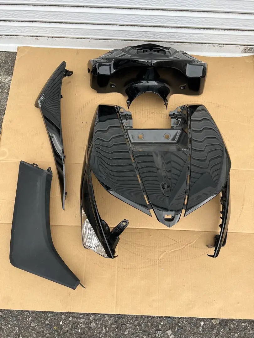 ヤマハ　シグナスグリファス　外装カウル5点セット Amazon | バイクパーツセンター(Bike Parts Center) シグナスX